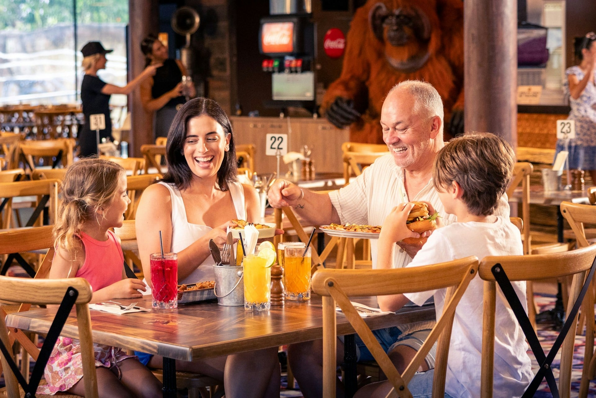 janes rivertown restaurant family